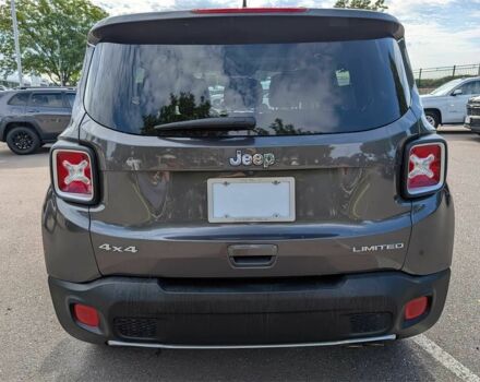 Серый Джип Другая, объемом двигателя 2.4 л и пробегом 74 тыс. км за 11000 $, фото 5 на Automoto.ua