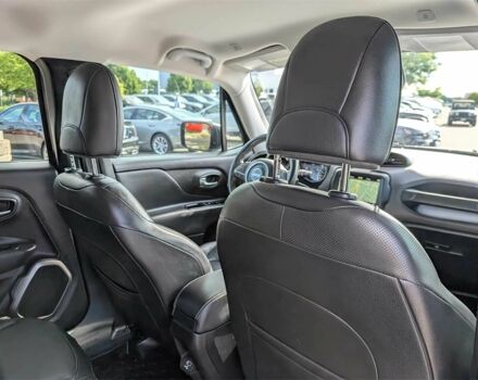 Серый Джип Другая, объемом двигателя 2.4 л и пробегом 74 тыс. км за 11000 $, фото 13 на Automoto.ua