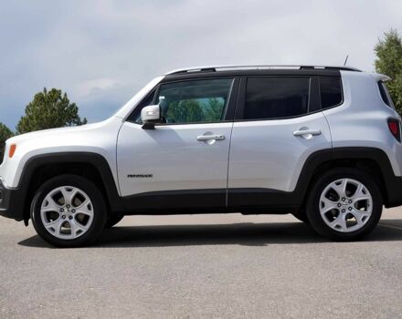 Серый Джип Другая, объемом двигателя 2.4 л и пробегом 47 тыс. км за 9500 $, фото 2 на Automoto.ua