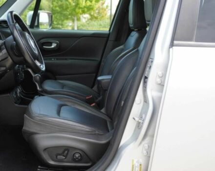 Серый Джип Другая, объемом двигателя 2.4 л и пробегом 44 тыс. км за 4000 $, фото 7 на Automoto.ua