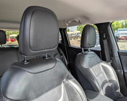 Серый Джип Другая, объемом двигателя 2.4 л и пробегом 74 тыс. км за 11000 $, фото 9 на Automoto.ua