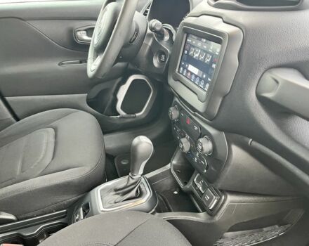 Сірий Джип Інша, об'ємом двигуна 2.4 л та пробігом 58 тис. км за 16500 $, фото 17 на Automoto.ua