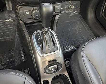 Сірий Джип Інша, об'ємом двигуна 1.3 л та пробігом 21 тис. км за 6000 $, фото 10 на Automoto.ua