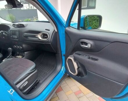 Синий Джип Другая, объемом двигателя 2.4 л и пробегом 223 тыс. км за 12200 $, фото 7 на Automoto.ua