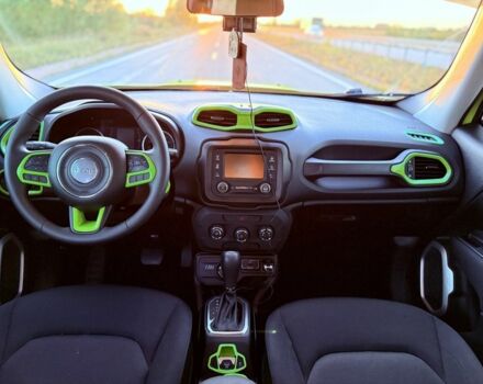 Зеленый Джип Другая, объемом двигателя 2.4 л и пробегом 161 тыс. км за 12700 $, фото 6 на Automoto.ua