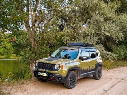 Зелений Джип Інша, об'ємом двигуна 2.4 л та пробігом 167 тис. км за 12999 $, фото 1 на Automoto.ua