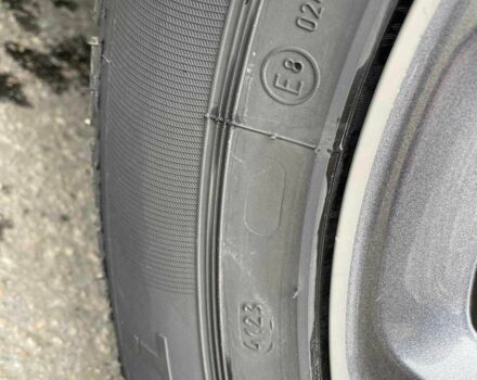 Оранжевый Джип Другая, объемом двигателя 2.4 л и пробегом 107 тыс. км за 12900 $, фото 12 на Automoto.ua