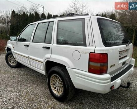 Белый Джип Гранд Чероки, объемом двигателя 3 л и пробегом 268 тыс. км за 3800 $, фото 4 на Automoto.ua