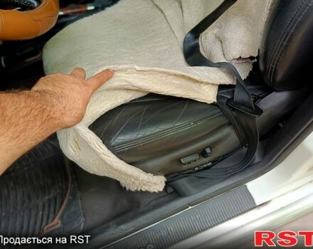 Белый Джип Гранд Чероки, объемом двигателя 4 л и пробегом 0 тыс. км за 5300 $, фото 1 на Automoto.ua