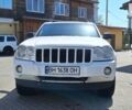 Білий Джип Grand Cherokee, об'ємом двигуна 4.7 л та пробігом 220 тис. км за 11300 $, фото 1 на Automoto.ua