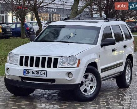 Белый Джип Гранд Чероки, объемом двигателя 4.7 л и пробегом 228 тыс. км за 7400 $, фото 15 на Automoto.ua