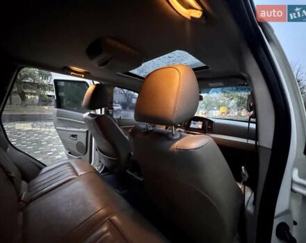 Белый Джип Гранд Чероки, объемом двигателя 4.7 л и пробегом 228 тыс. км за 7400 $, фото 73 на Automoto.ua