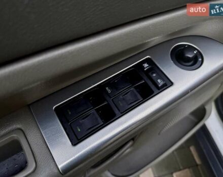 Белый Джип Гранд Чероки, объемом двигателя 4.7 л и пробегом 228 тыс. км за 7400 $, фото 37 на Automoto.ua