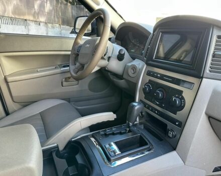 Белый Джип Гранд Чероки, объемом двигателя 4.7 л и пробегом 225 тыс. км за 7800 $, фото 5 на Automoto.ua