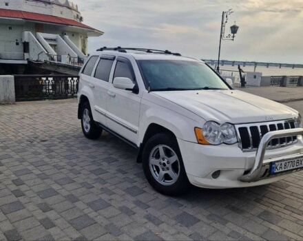 Джип Grand Cherokee 2008 у Дніпро (Дніпропетровську) на Automoto.ua Білий Джип Grand Cherokee, об'ємом двигуна 3 л та пробігом 230 тис. км за 9641 $, фото 1 на Automoto.ua