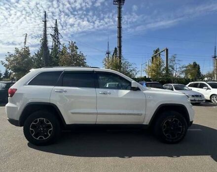 Белый Джип Гранд Чероки, объемом двигателя 2.99 л и пробегом 418 тыс. км за 13500 $, фото 9 на Automoto.ua