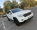Білий Джип Grand Cherokee, об'ємом двигуна 3 л та пробігом 340 тис. км за 17044 $, фото 1 на Automoto.ua