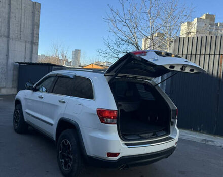Білий Джип Grand Cherokee, об'ємом двигуна 2.99 л та пробігом 250 тис. км за 12999 $, фото 5 на Automoto.ua