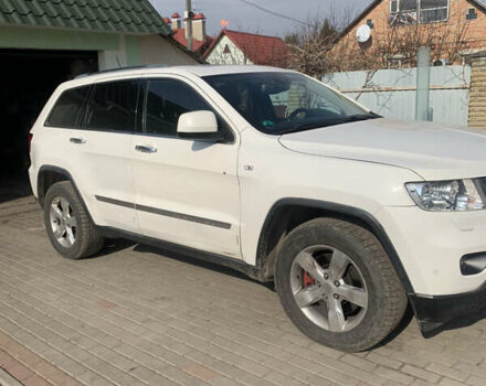 Білий Джип Grand Cherokee, об'ємом двигуна 2.99 л та пробігом 258 тис. км за 15000 $, фото 5 на Automoto.ua