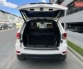 Джип Гранд Чероки 2012 в Львове на Automoto.ua Белый Джип Гранд Чероки, объемом двигателя 2.99 л и пробегом 250 тыс. км за 18800 $, фото 4 на Automoto.ua