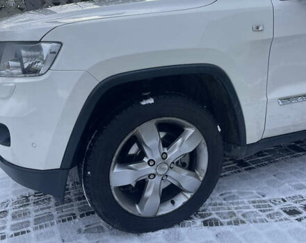 Білий Джип Grand Cherokee, об'ємом двигуна 2.99 л та пробігом 189 тис. км за 18000 $, фото 10 на Automoto.ua