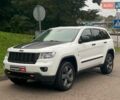 Белый Джип Гранд Чероки, объемом двигателя 3 л и пробегом 176 тыс. км за 14990 $, фото 1 на Automoto.ua