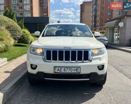 Белый Джип Гранд Чероки, объемом двигателя 2.99 л и пробегом 290 тыс. км за 15500 $, фото 2 на Automoto.ua