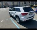 Джип Гранд Чероки 2012 в Киеве на Automoto.ua Белый Джип Гранд Чероки, объемом двигателя 3 л и пробегом 260 тыс. км за 17000 $, фото 5 на Automoto.ua