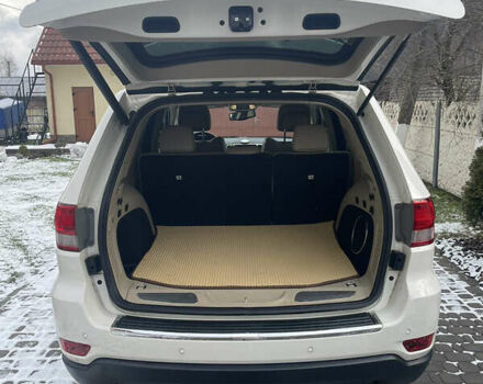 Білий Джип Grand Cherokee, об'ємом двигуна 2.99 л та пробігом 189 тис. км за 18000 $, фото 16 на Automoto.ua