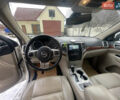 Білий Джип Grand Cherokee, об'ємом двигуна 2.99 л та пробігом 189 тис. км за 18000 $, фото 15 на Automoto.ua