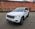 Білий Джип Grand Cherokee, об'ємом двигуна 2.99 л та пробігом 239 тис. км за 17500 $, фото 1 на Automoto.ua