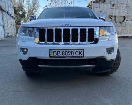 Білий Джип Grand Cherokee, об'ємом двигуна 2.99 л та пробігом 108 тис. км за 21500 $, фото 1 на Automoto.ua