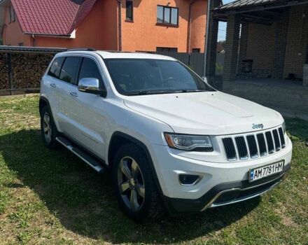 Джип Grand Cherokee 2013 у Житомирі на Automoto.ua Білий Джип Grand Cherokee, об'ємом двигуна 3 л та пробігом 232 тис. км за 20000 $, фото 14 на Automoto.ua