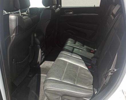 Білий Джип Grand Cherokee, об'ємом двигуна 3 л та пробігом 249 тис. км за 17500 $, фото 8 на Automoto.ua