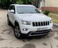 Белый Джип Гранд Чероки, объемом двигателя 3 л и пробегом 187 тыс. км за 18750 $, фото 1 на Automoto.ua