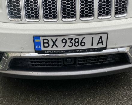 Білий Джип Grand Cherokee, об'ємом двигуна 3 л та пробігом 251 тис. км за 17000 $, фото 4 на Automoto.ua