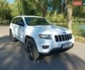 Білий Джип Grand Cherokee, об'ємом двигуна 3 л та пробігом 215 тис. км за 16200 $, фото 1 на Automoto.ua