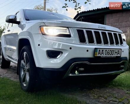 Белый Джип Гранд Чероки, объемом двигателя 3.6 л и пробегом 179 тыс. км за 18300 $, фото 1 на Automoto.ua