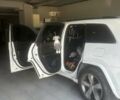 Білий Джип Grand Cherokee, об'ємом двигуна 2.99 л та пробігом 260 тис. км за 20057 $, фото 2 на Automoto.ua