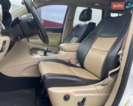 Белый Джип Гранд Чероки, объемом двигателя 2.99 л и пробегом 232 тыс. км за 18500 $, фото 13 на Automoto.ua