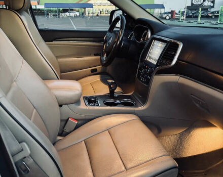 Білий Джип Grand Cherokee, об'ємом двигуна 2.99 л та пробігом 191 тис. км за 21000 $, фото 35 на Automoto.ua