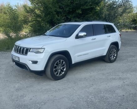 Джип Гранд Чероки 2014 в Днепре (Днепропетровске) на Automoto.ua Белый Джип Гранд Чероки, объемом двигателя 3.6 л и пробегом 164 тыс. км за 21000 $, фото 1 на Automoto.ua
