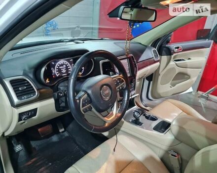 Білий Джип Grand Cherokee, об'ємом двигуна 3.6 л та пробігом 275 тис. км за 17250 $, фото 13 на Automoto.ua