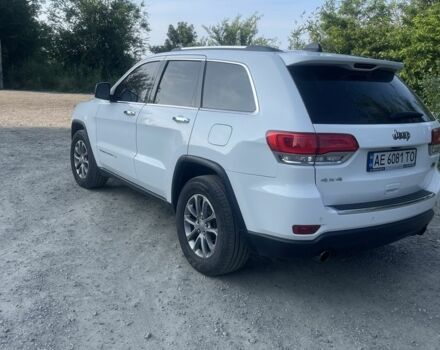 Джип Гранд Чероки 2014 в Днепре (Днепропетровске) на Automoto.ua Белый Джип Гранд Чероки, объемом двигателя 3.6 л и пробегом 164 тыс. км за 21000 $, фото 3 на Automoto.ua