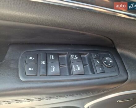 Білий Джип Grand Cherokee, об'ємом двигуна 2.99 л та пробігом 160 тис. км за 25000 $, фото 25 на Automoto.ua
