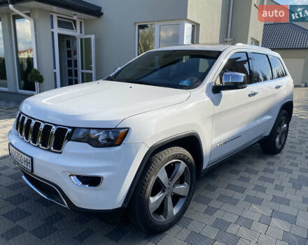 Білий Джип Grand Cherokee, об'ємом двигуна 3.6 л та пробігом 110 тис. км за 27000 $, фото 1 на Automoto.ua