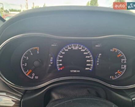 Білий Джип Grand Cherokee, об'ємом двигуна 2.99 л та пробігом 160 тис. км за 25000 $, фото 29 на Automoto.ua