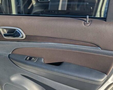 Білий Джип Grand Cherokee, об'ємом двигуна 2.99 л та пробігом 84 тис. км за 30000 $, фото 10 на Automoto.ua