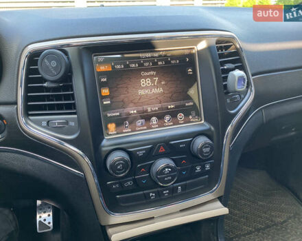 Білий Джип Grand Cherokee, об'ємом двигуна 3.6 л та пробігом 110 тис. км за 27000 $, фото 13 на Automoto.ua