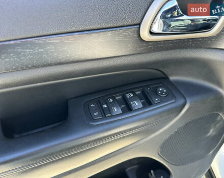 Белый Джип Гранд Чероки, объемом двигателя 3.6 л и пробегом 113 тыс. км за 19999 $, фото 16 на Automoto.ua